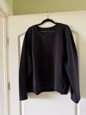 Lululemon Heavyweight Crewneck with Zippered Side Pockets